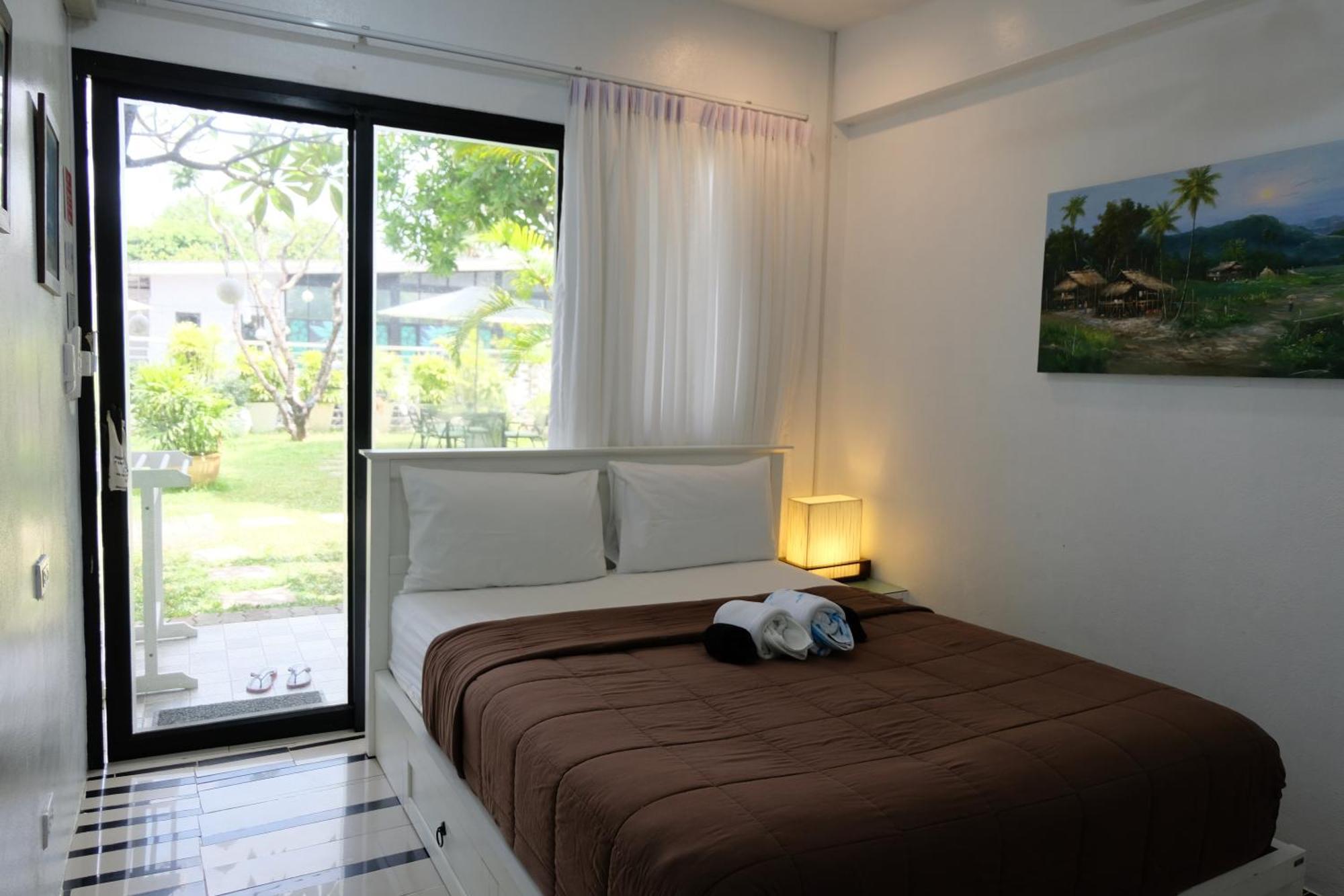 Baan Poon Garden Hotel Chaweng  Exterior photo