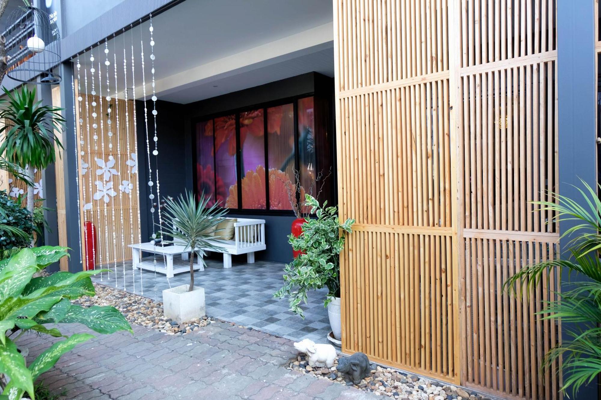 Baan Poon Garden Hotel Chaweng  Exterior photo